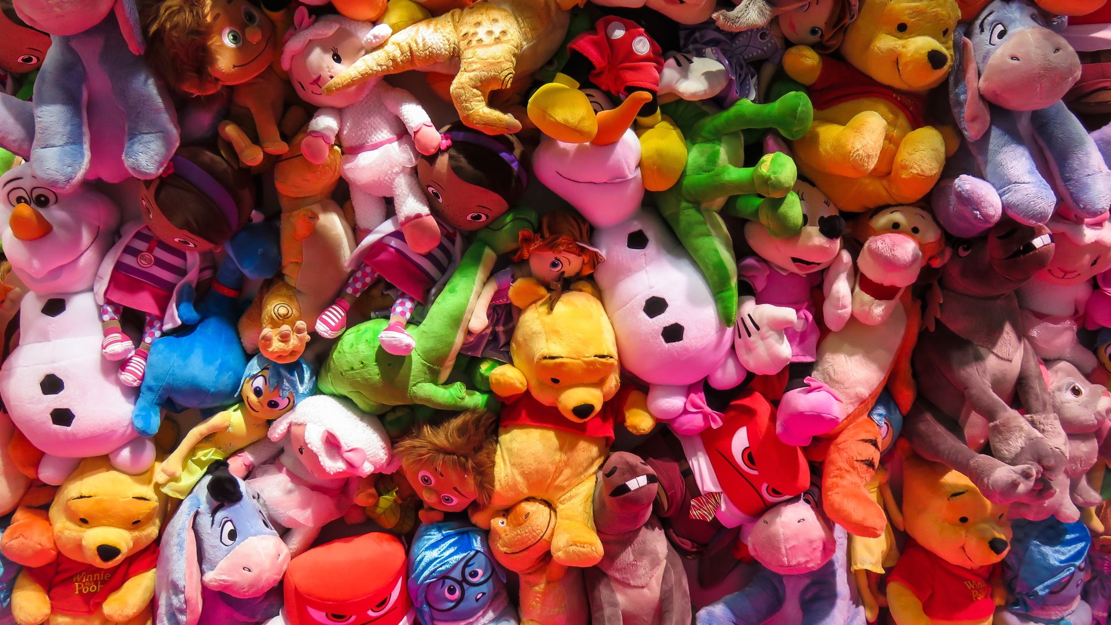 Read more about the article 10 רעיונות לקניית מתנה צעצועים לילדים לחגים